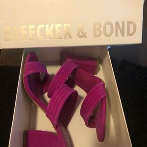 NIB Bleeker and Bond Dorothy Fuchsia